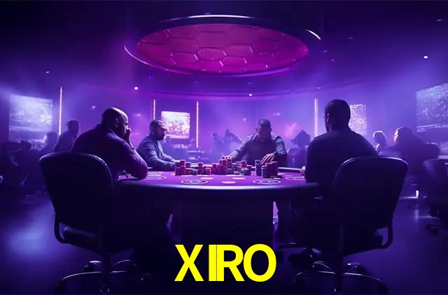 Escena dinámica inspirada en casino con iluminación XIRO, cartas, fichas e íconos de juegos digitales en un espacio moderno de juegos.